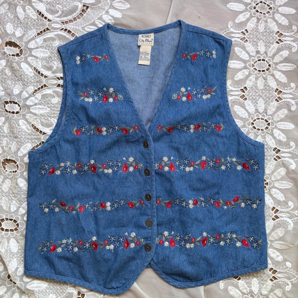 Garden Fairy Vintage Koret City Blues Petites Denim Embroidered Floral Vest